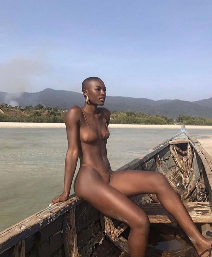Africa) - NSFW, Girls, Erotic, A boat