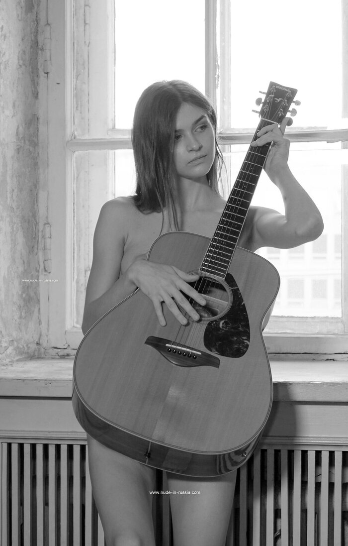 Minni Love - NSFW, Girls, Erotic, Boobs, Naked, Labia, Guitar, Black and white, Legs, Hips, Without underwear, Brown-haired woman, PHOTOSESSION, Sexuality, Longpost