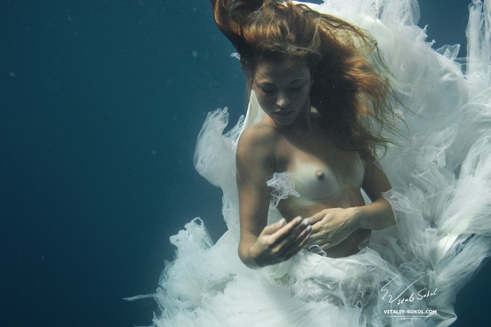 From the album Dance Underwater - NSFW, My, Underwater photography, Girls, Boobs, Erotic, The photo