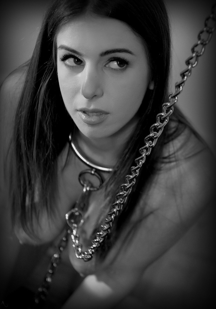 On the chain - NSFW, Erotic, Girls, Boobs, Collar, BDSM