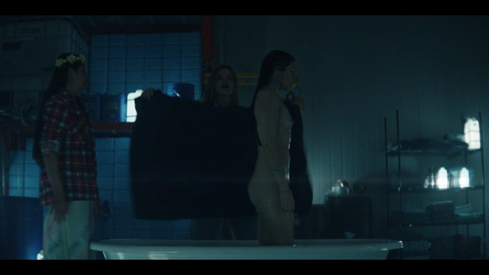 Boobs in the series Y. The Last Man / Y: The Last Man (2021) - Season 1 Episode 6 - 18+, Boobs, Serials, Fantasy, Боевики, Drama, Adventures, 2021, Longpost, NSFW