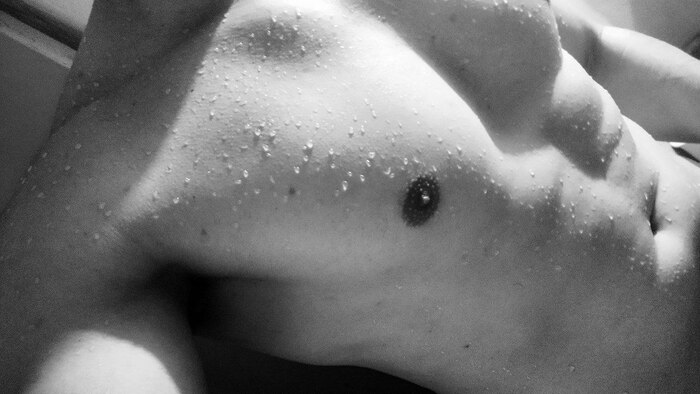 Of course, not a glass of cold beer, but also with droplets - NSFW, My, Playgirl, Erotic, Author's male erotica, Press, Body, Torso, Men, Naked, Male torso